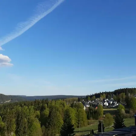 Sunlit Retreat With Garden Altenfeld (Thuringia)